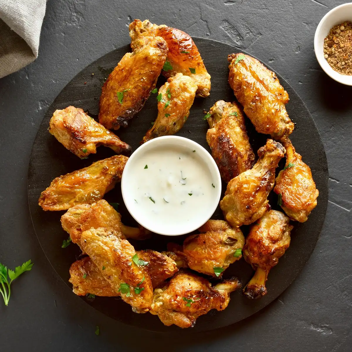 Halal chicken wings at Wing Zing in Lombard, IL